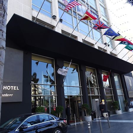 Kenzi Tower Hotel Casablanca Exterior foto The hotel's entrance